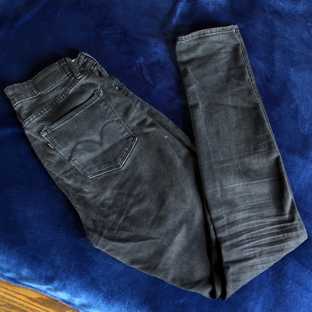 Levi’s Black High Rise Skinny Jeans